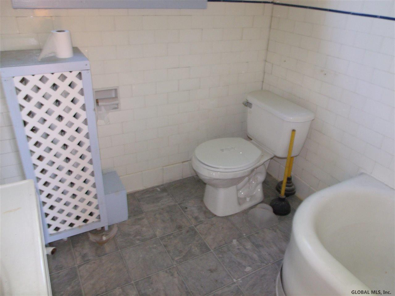 1727 Rugby Road Schenectady, NY 12309 - Photo 11 of 18 Photo 11