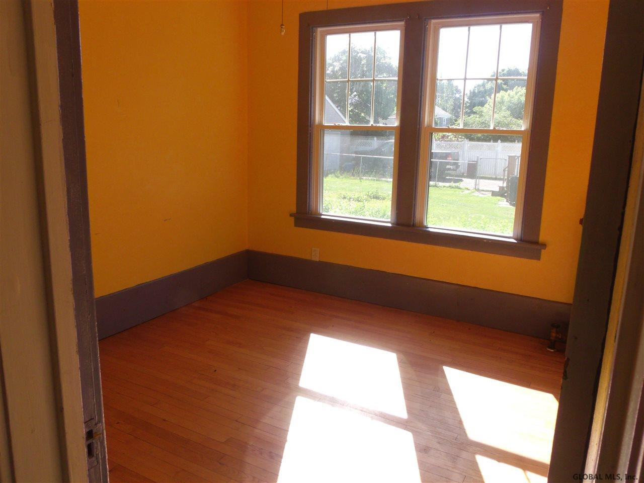 1727 Rugby Road Schenectady, NY 12309 - Photo 9 of 18 Photo 9