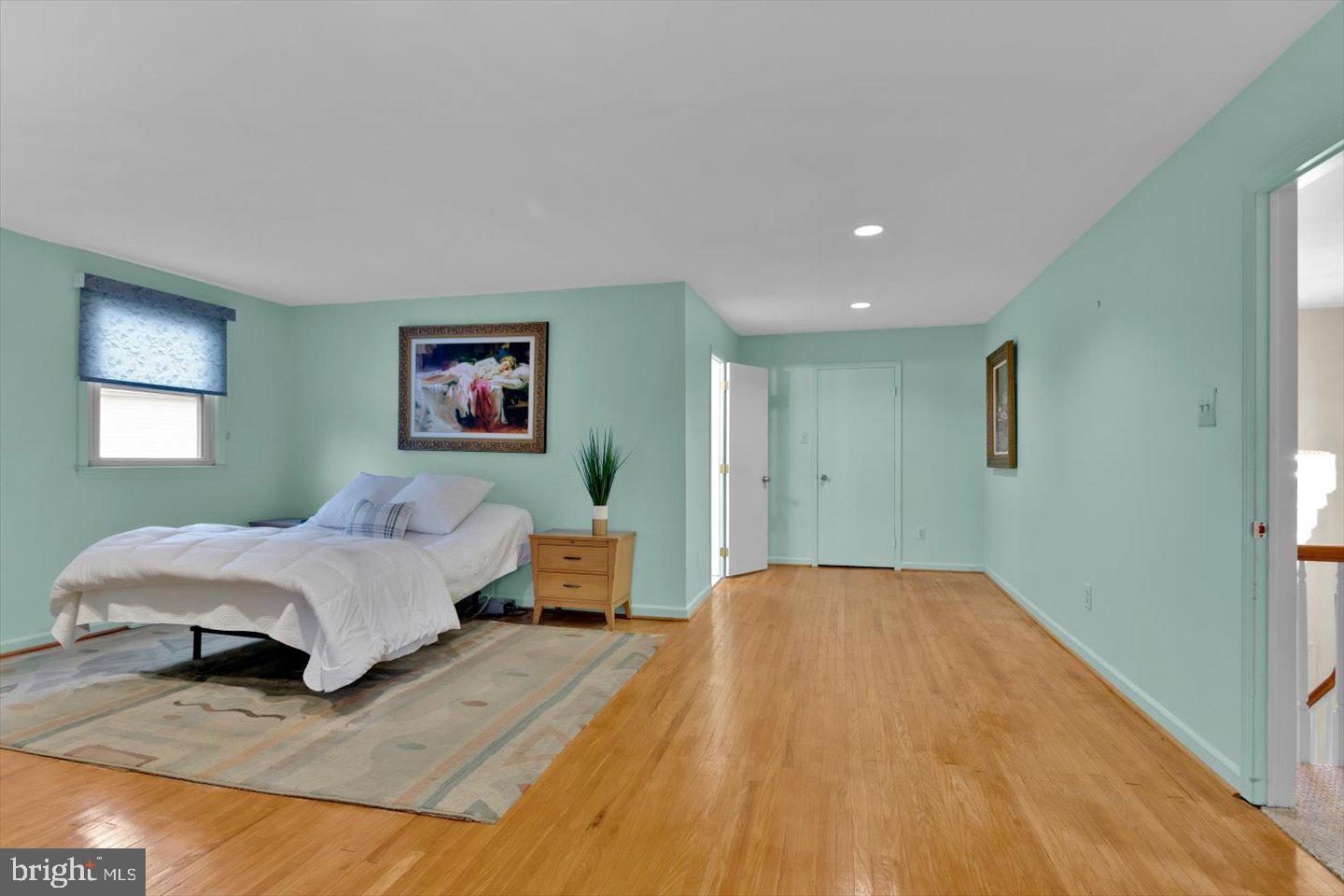 123 Hart Road Cherry Hill, NJ 08034 - Photo 38 of 57 a spacious bedroom with a bed and a couch