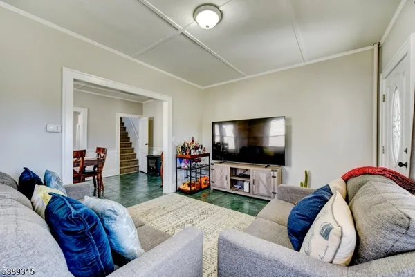 $775,000 | 126 Snyder Avenue, Berkeley Heights, NJ 07922