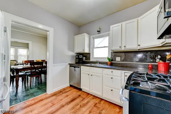 $775,000 | 126 Snyder Avenue, Berkeley Heights, NJ 07922