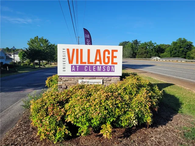 $210,000 | 128 University Village Drive, Unit C, Central, SC 29630