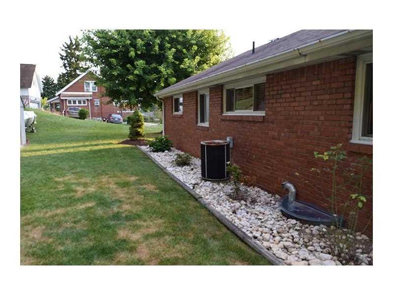2025 Ridge Road McKeesport, PA 15135 - Photo 4 of 21 Exterior Back.