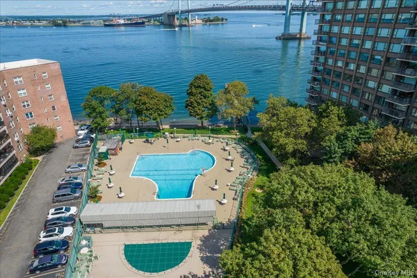 a view of a lake and outdoor space