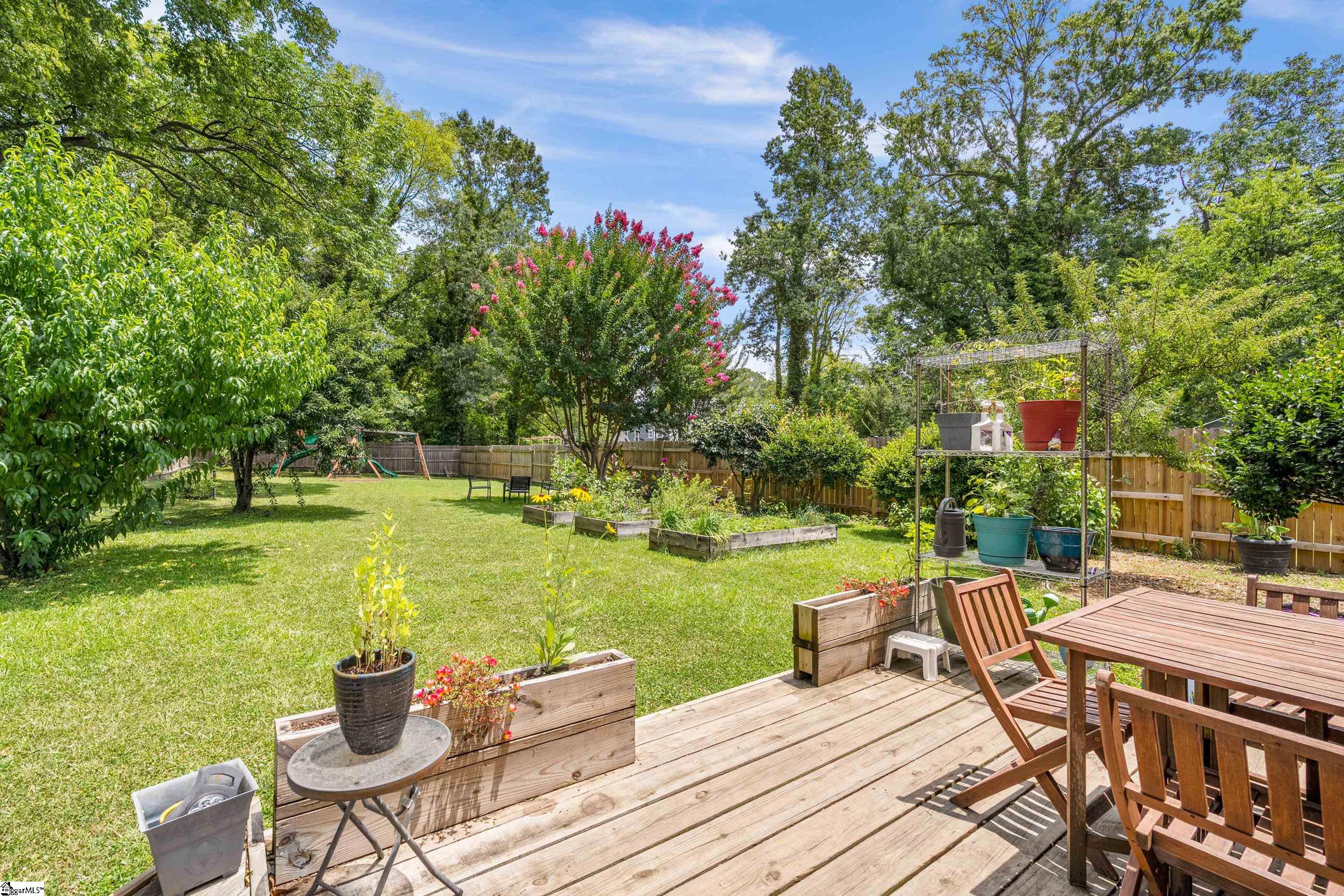 608 Hampton Avenue Greenville, SC 29601 - Photo 20 of 30