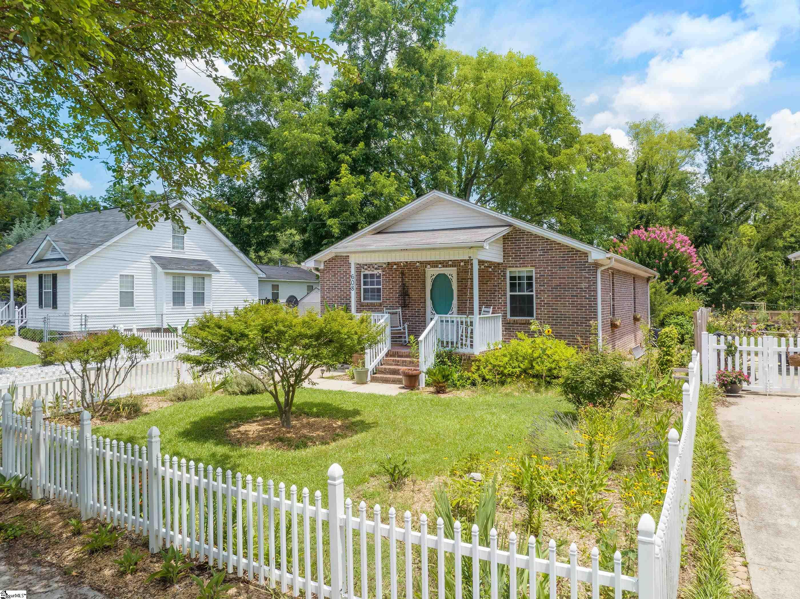 608 Hampton Avenue Greenville, SC 29601 - Photo 26 of 30