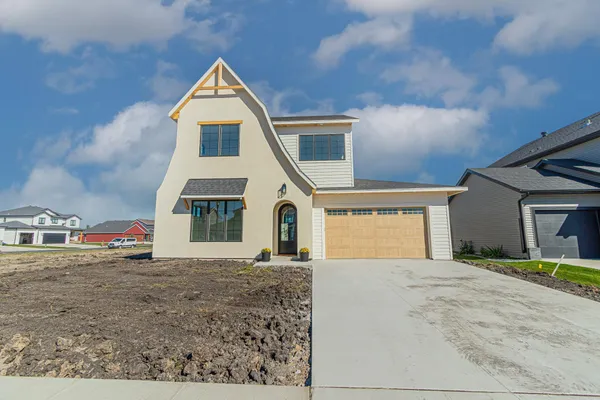 $620,000 | 8820 Northern Lgts Avenue, Horace, ND 58047