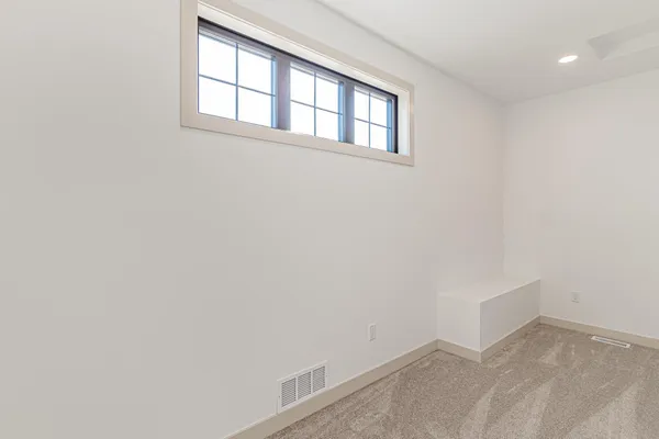 $620,000 | 8820 Northern Lgts Avenue, Horace, ND 58047