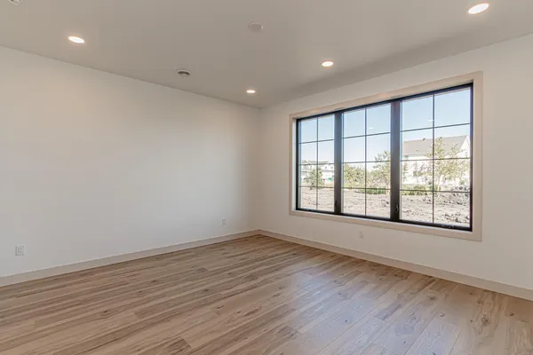 $620,000 | 8820 Northern Lgts Avenue, Horace, ND 58047