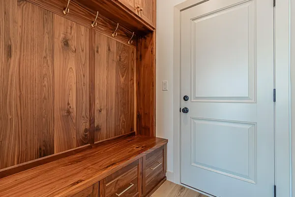 $620,000 | 8820 Northern Lgts Avenue, Horace, ND 58047