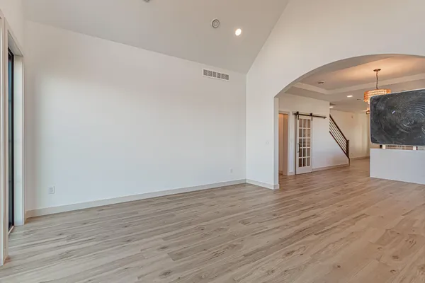 $620,000 | 8820 Northern Lgts Avenue, Horace, ND 58047