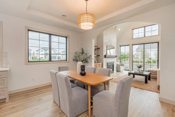 $620,000 | 8820 Northern Lgts Avenue, Horace, ND 58047