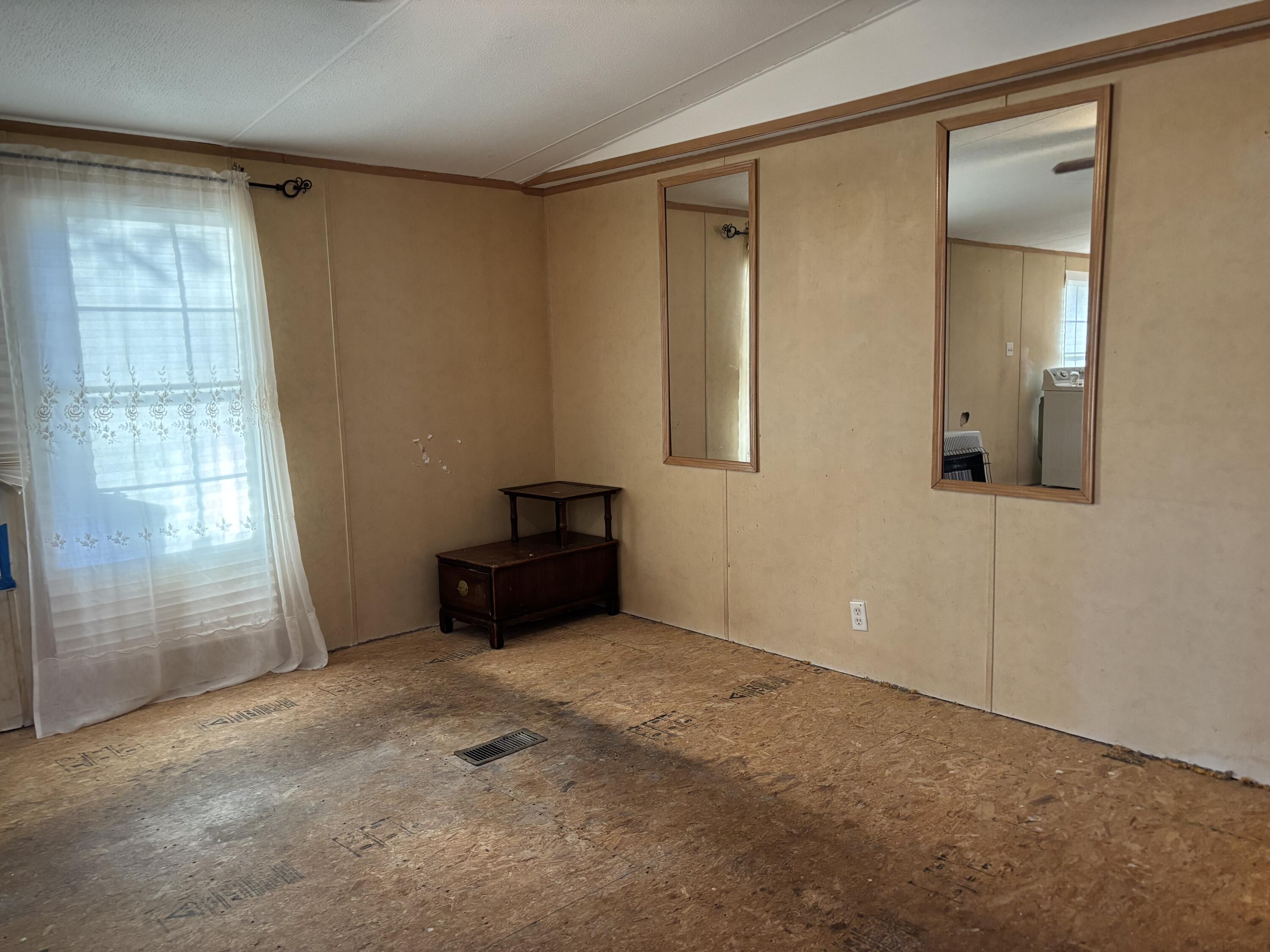 5613 Hendon Road Graysville, TN 37338 - Photo 14 of 20 IMG_8524