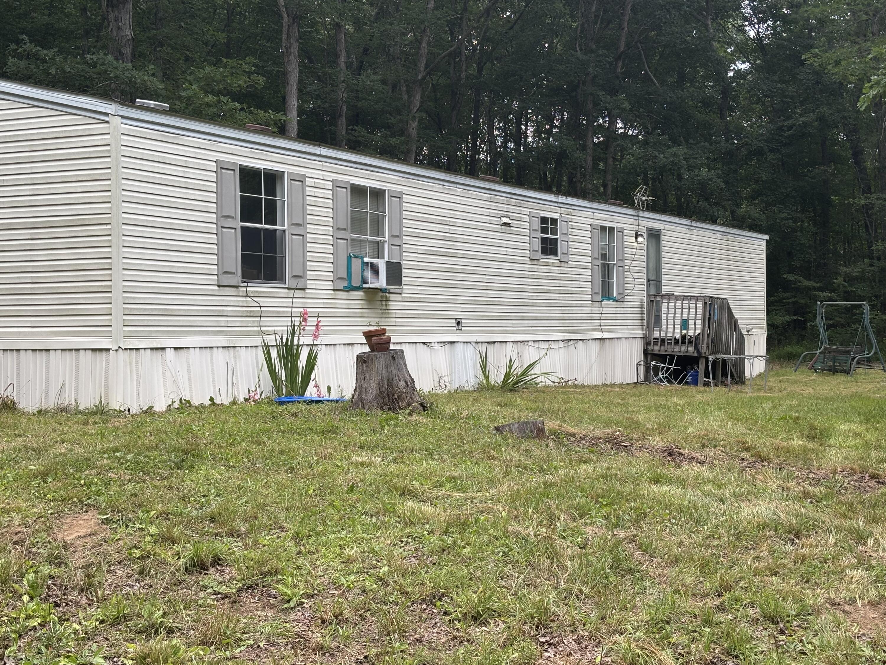 5613 Hendon Road Graysville, TN 37338 - Photo 2 of 20 IMG_7673