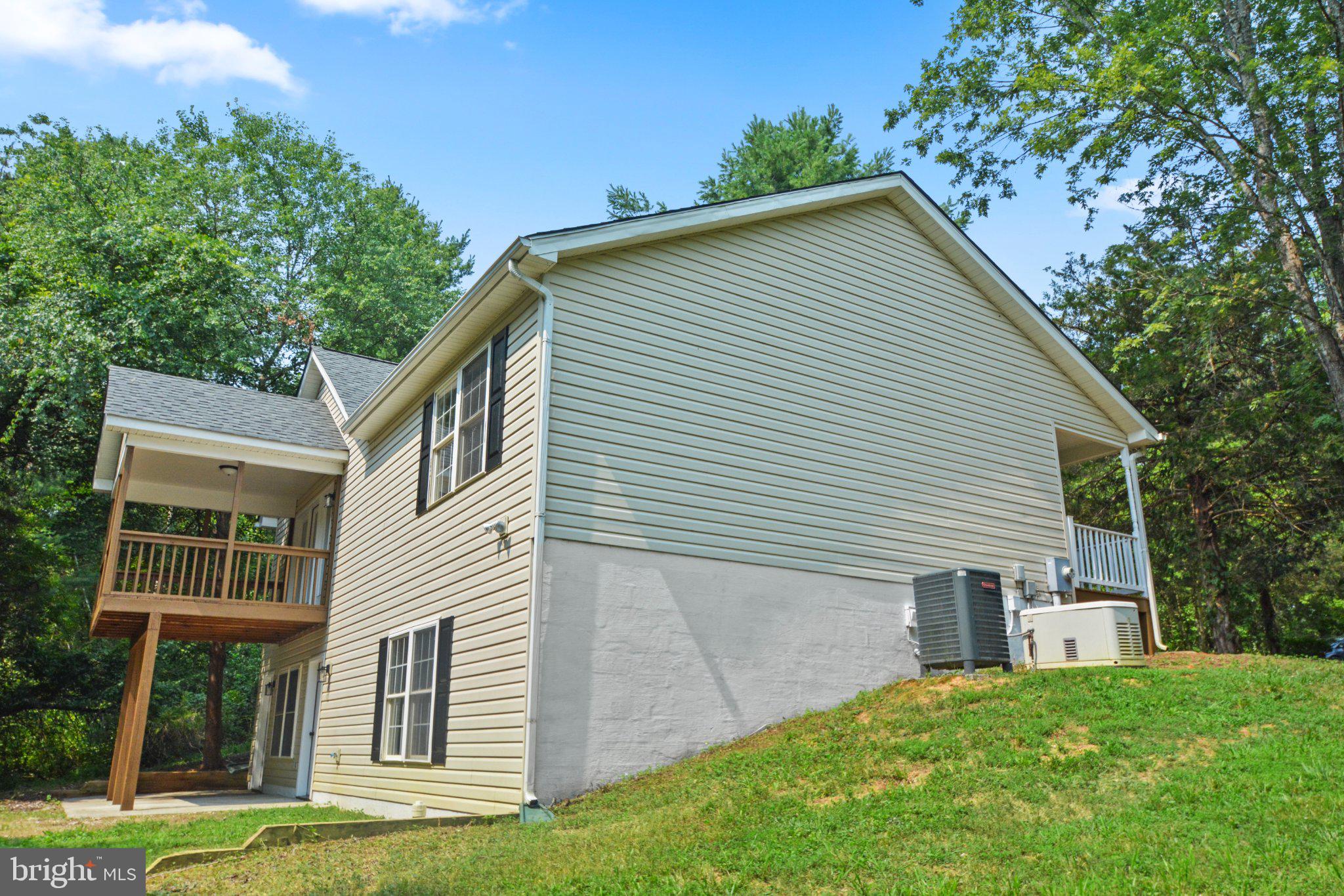 742 Albevanna Spring Road Scottsville, VA 24590 - Photo 7 of 30