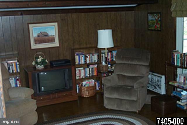 2299 Sycamore Road York, PA 17408 - Photo 5 of 9