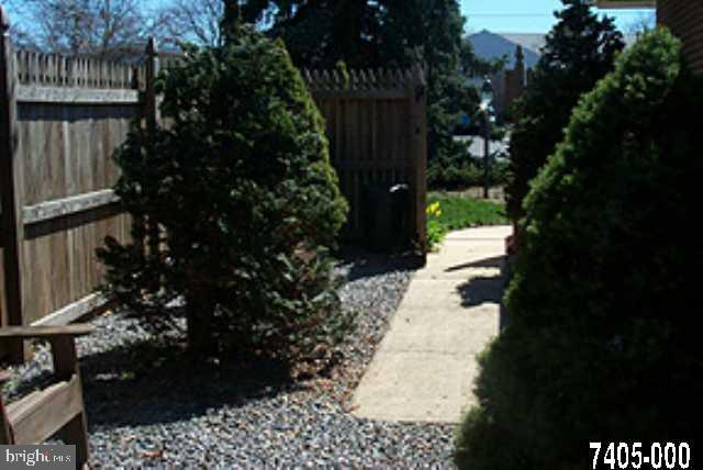 2299 Sycamore Road York, PA 17408 - Photo 7 of 9