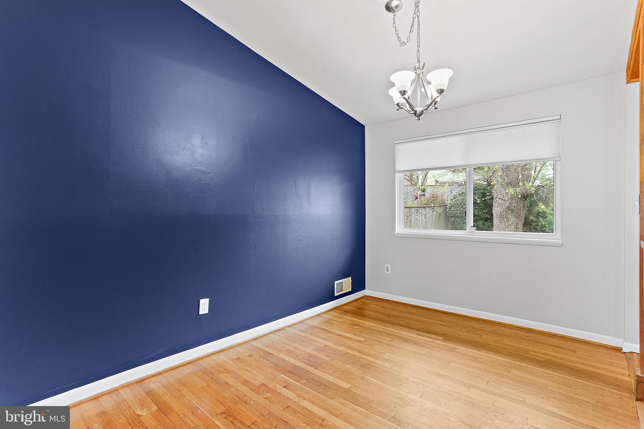 403 Eisner Street Silver Spring, MD 20901 - Photo 8 of 36 Dining Room