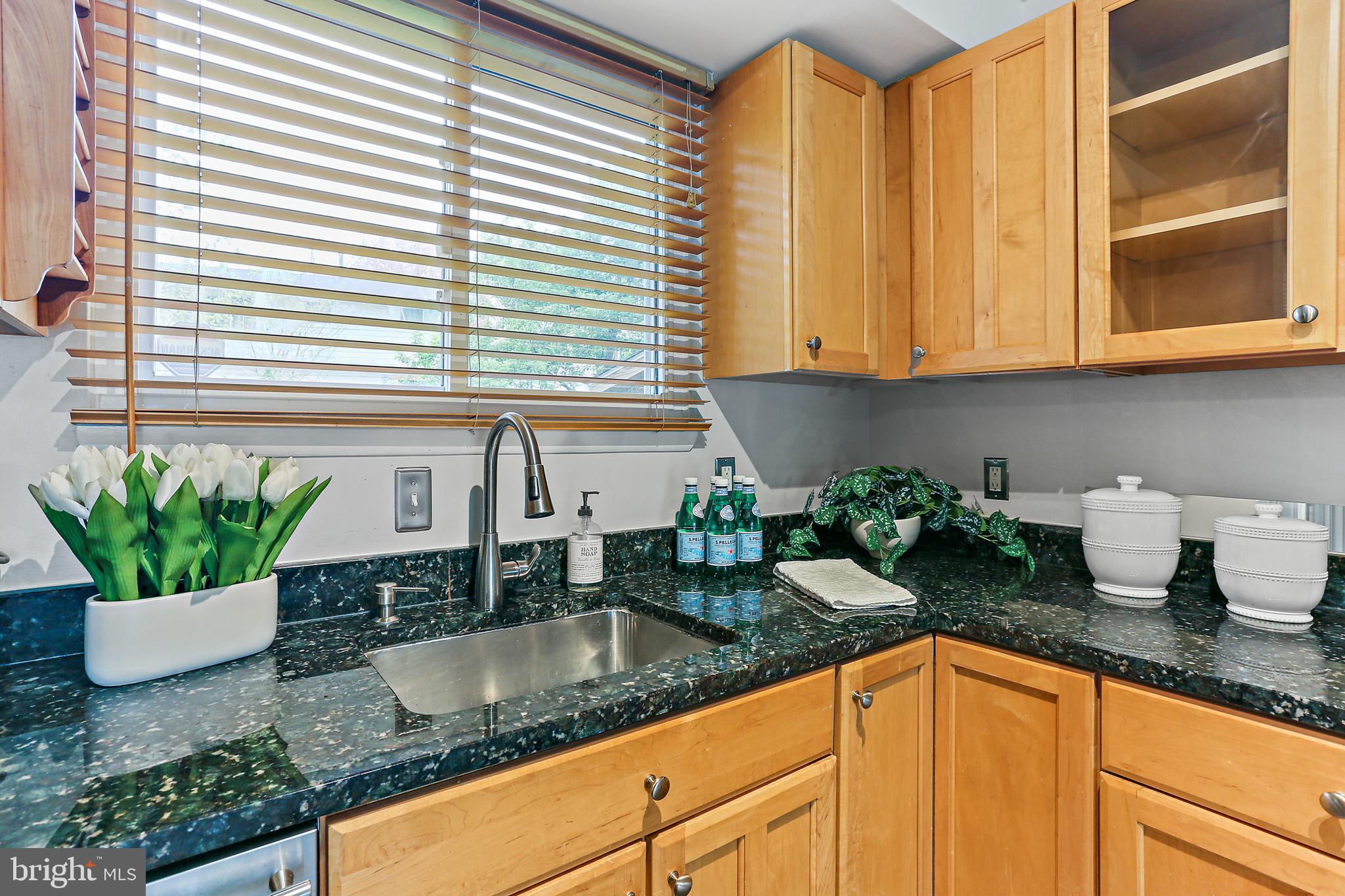 403 Eisner Street Silver Spring, MD 20901 - Photo 10 of 36 Kitchen