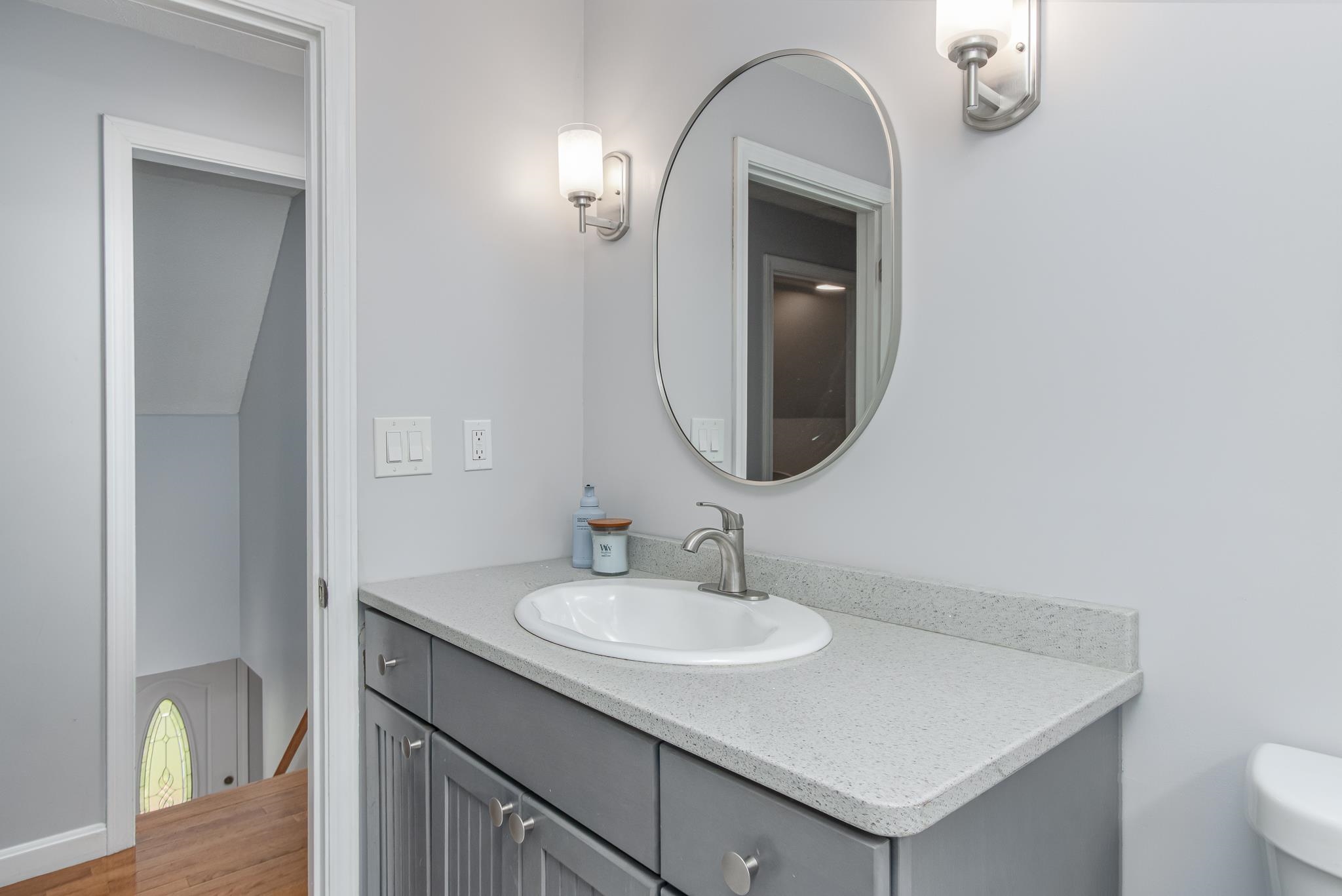 68 Benjamin Street Manchester, NH 03109 - Photo 24 of 37