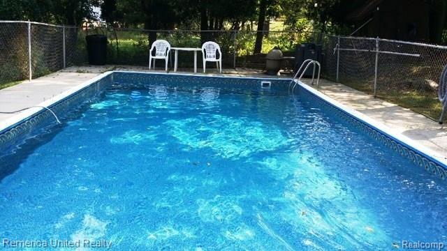 36203 Paddleford Road Farmington Hills, MI 48331 - Photo 38 of 42