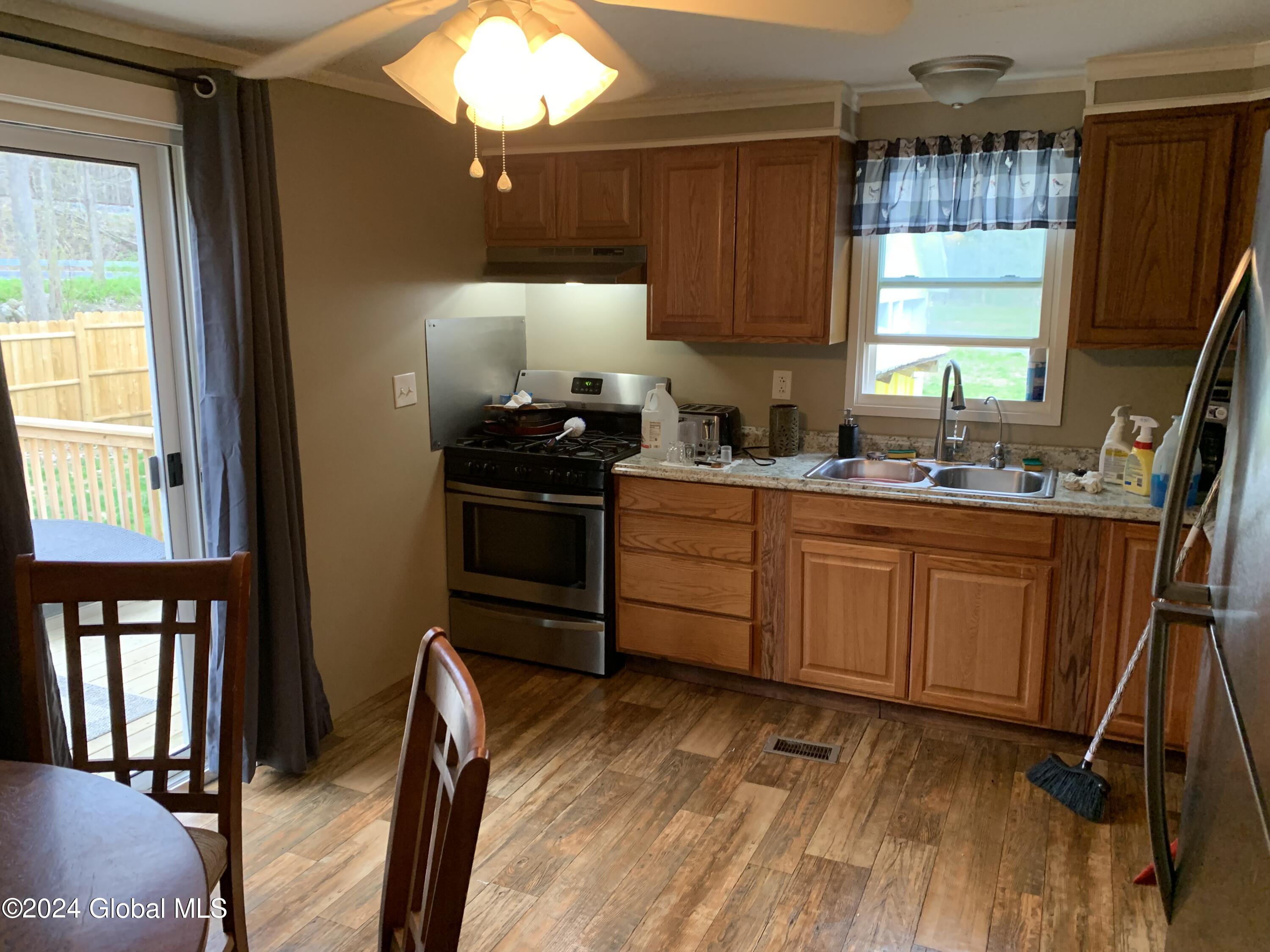 360 Daniels Road Greenfield, NY 12866 - Photo 6 of 18 IMG_5628