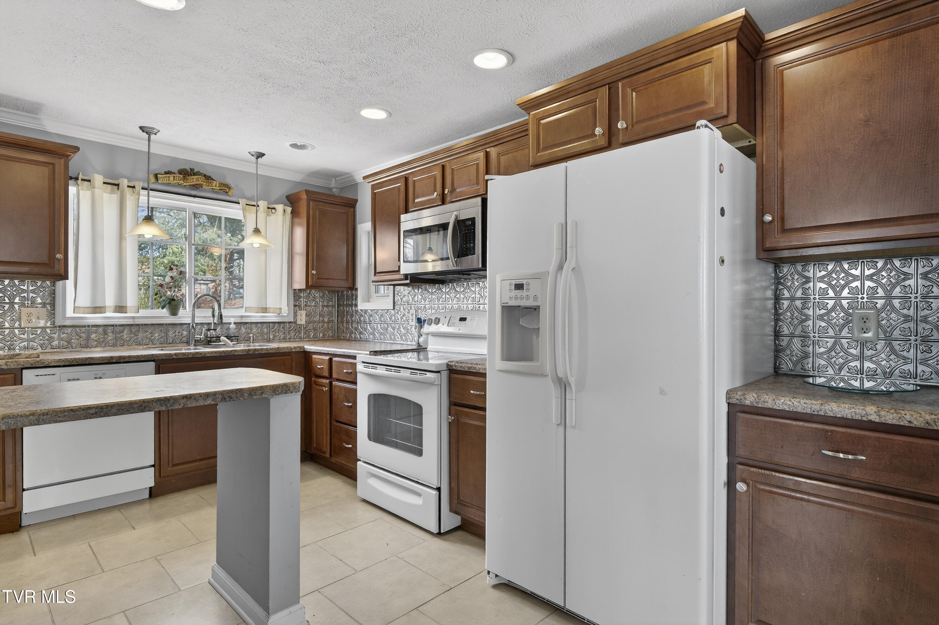 1319 5th Street Bristol, TN 37620 - Photo 13 of 23 1319-5th-St-Bristol-TN Matt-Smith-Realty