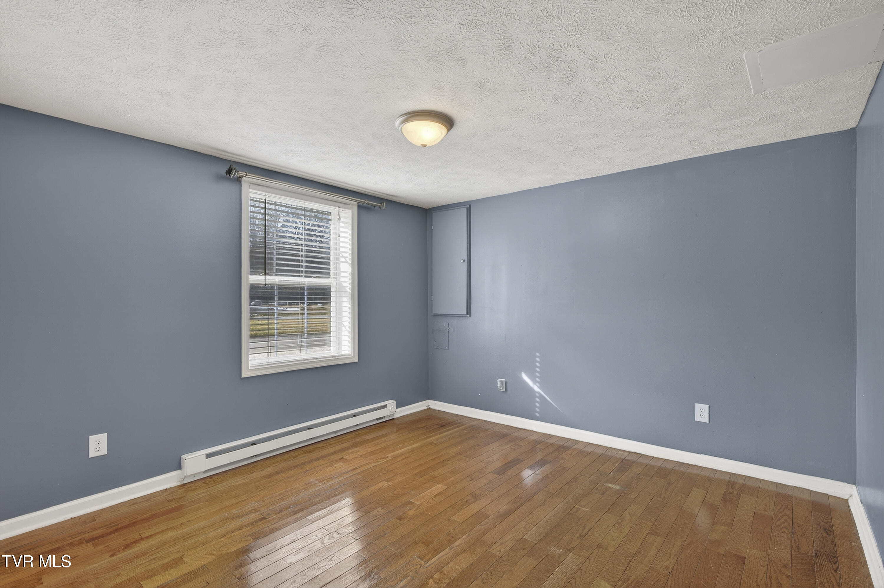 1319 5th Street Bristol, TN 37620 - Photo 17 of 23 1319-5th-St-Bristol-TN Matt-Smith-Realty