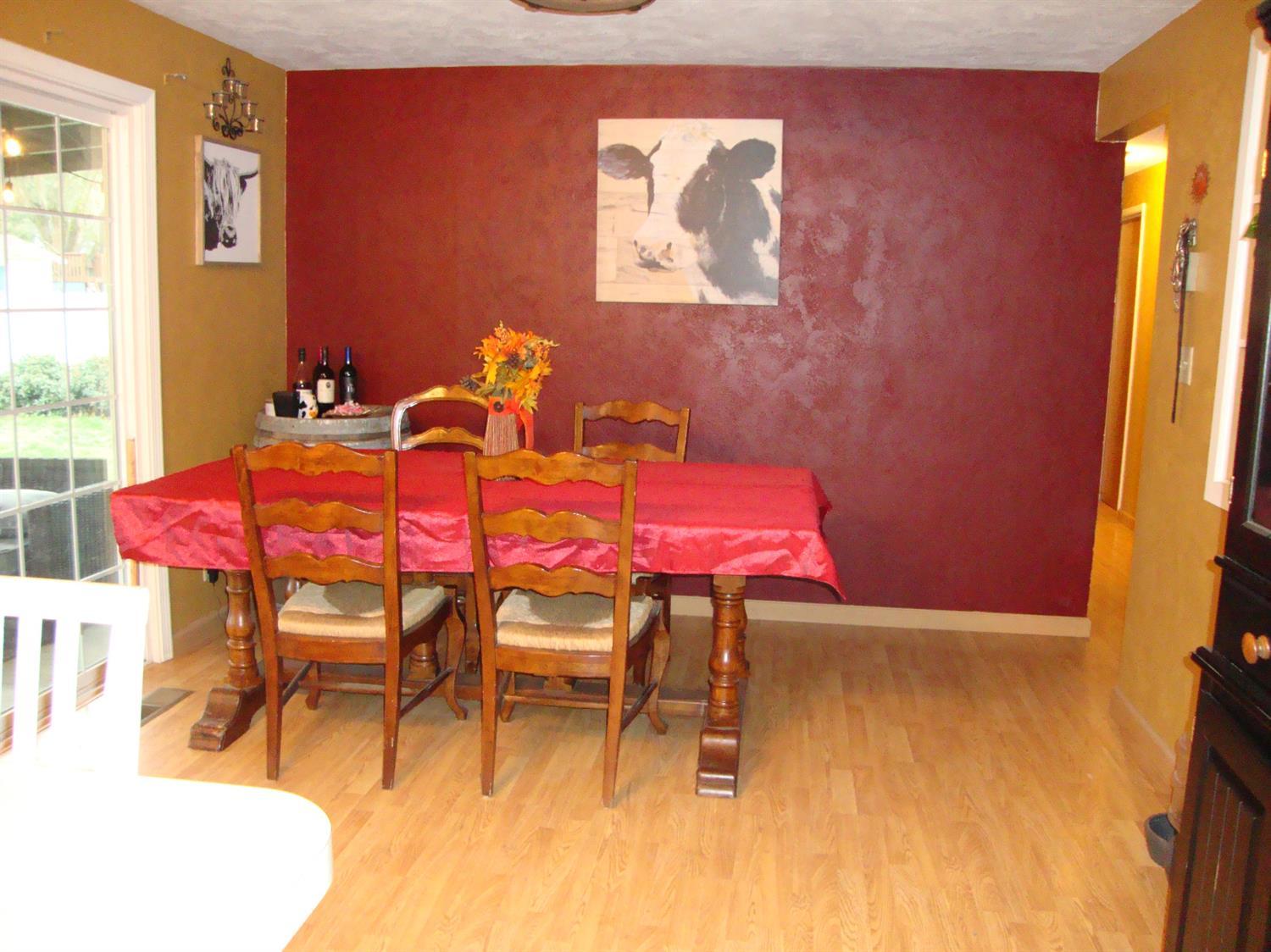 1220 Comet Way Central Point, OR 97502 - Photo 7 of 15 Additional Photo