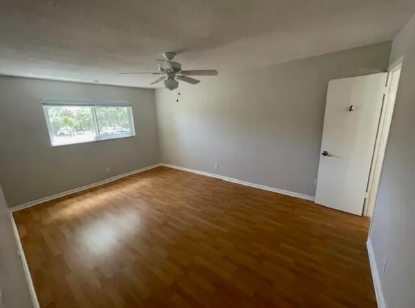 $117,000 | 705 Lori Drive, Unit 216, Palm Springs, FL 33461