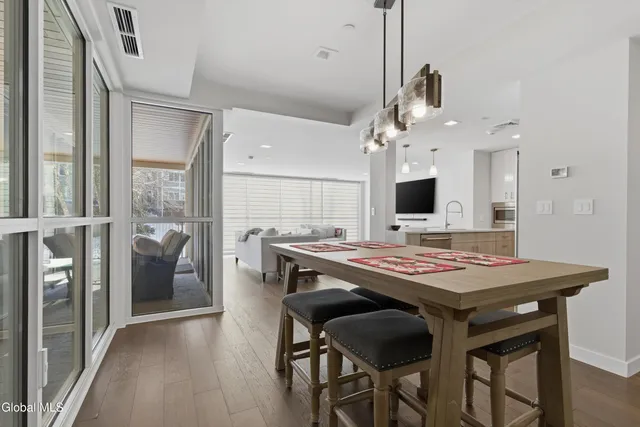 $1,150,000 | 128 Henry Street, Unit 307, Saratoga Springs, NY 12866