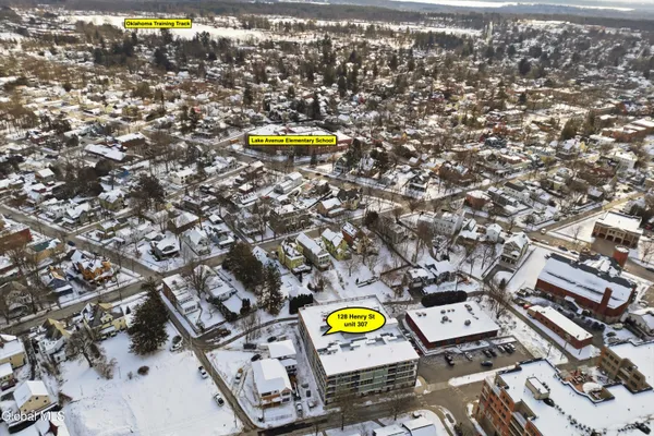 $999,999 | 128 Henry Street, Unit 307, Saratoga Springs, NY 12866