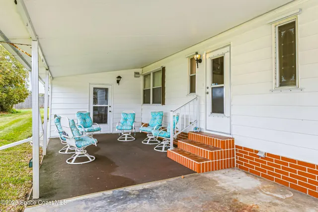 $189,500 | 520 Lee Court, West Melbourne, FL 32904