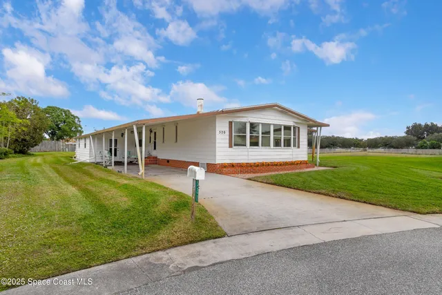 $189,500 | 520 Lee Court, West Melbourne, FL 32904