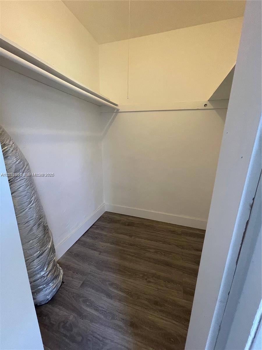 327 Northeast 55th Street, Unit STUDIO Miami, FL 33137 - Photo 9 of 11