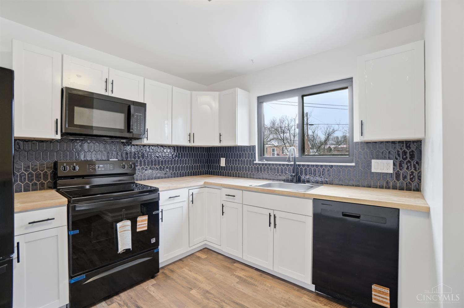 6074 Johnson Road Cincinnati, OH 45248 - Photo 15 of 64 Gallery Image 15