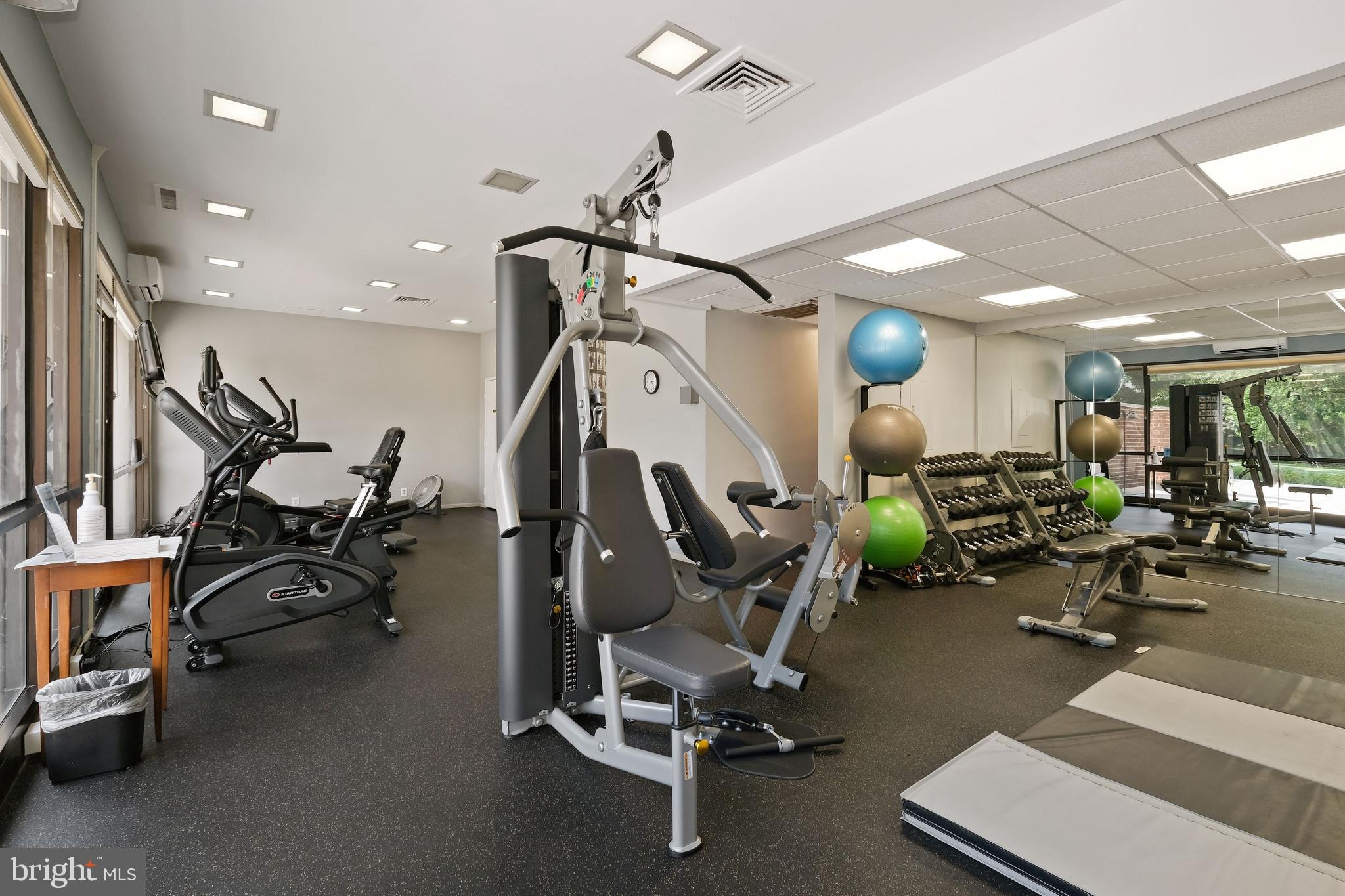 6800 Fleetwood Road, Unit 1123 McLean, VA 22101 - Photo 17 of 19