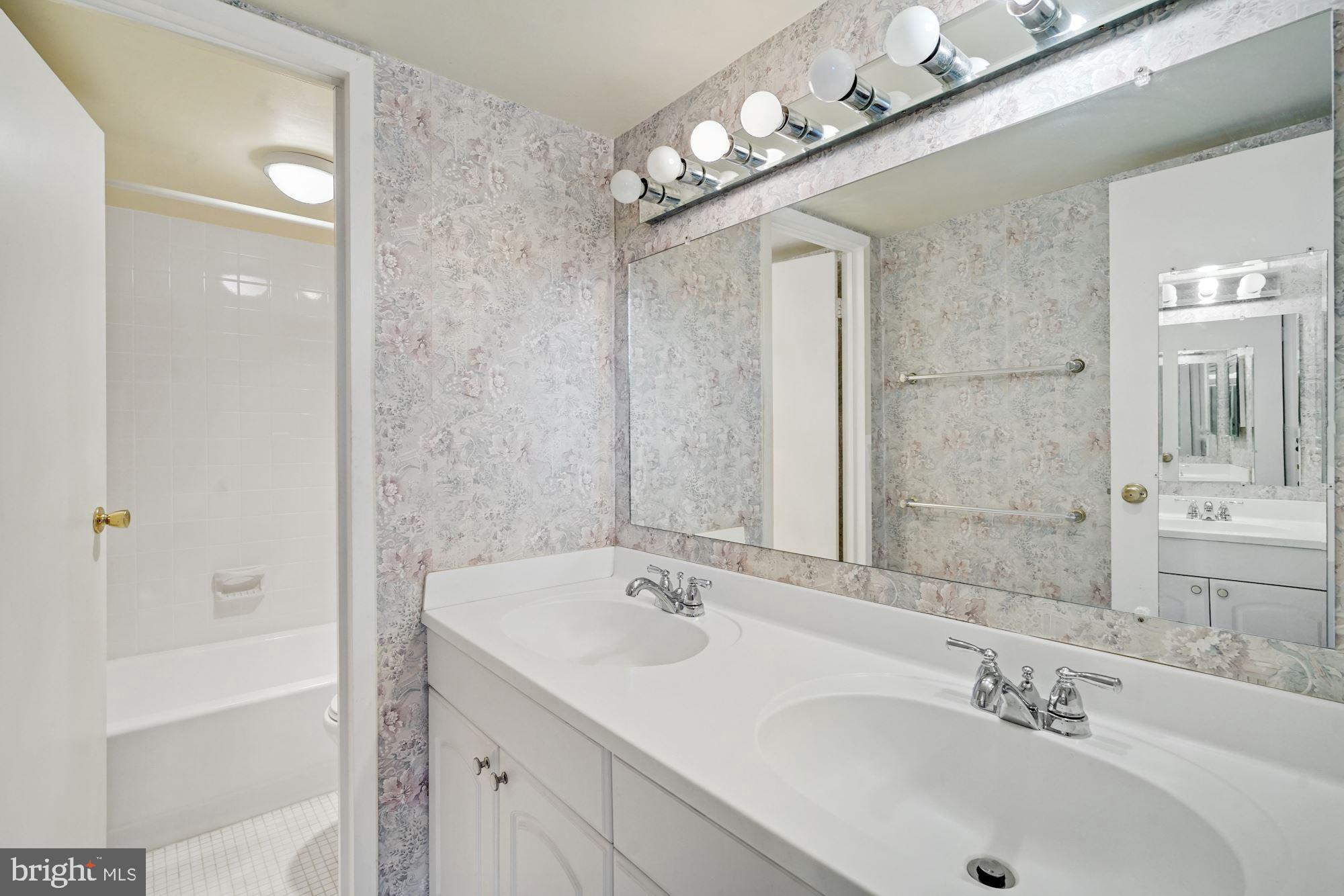 6800 Fleetwood Road, Unit 1123 McLean, VA 22101 - Photo 9 of 19