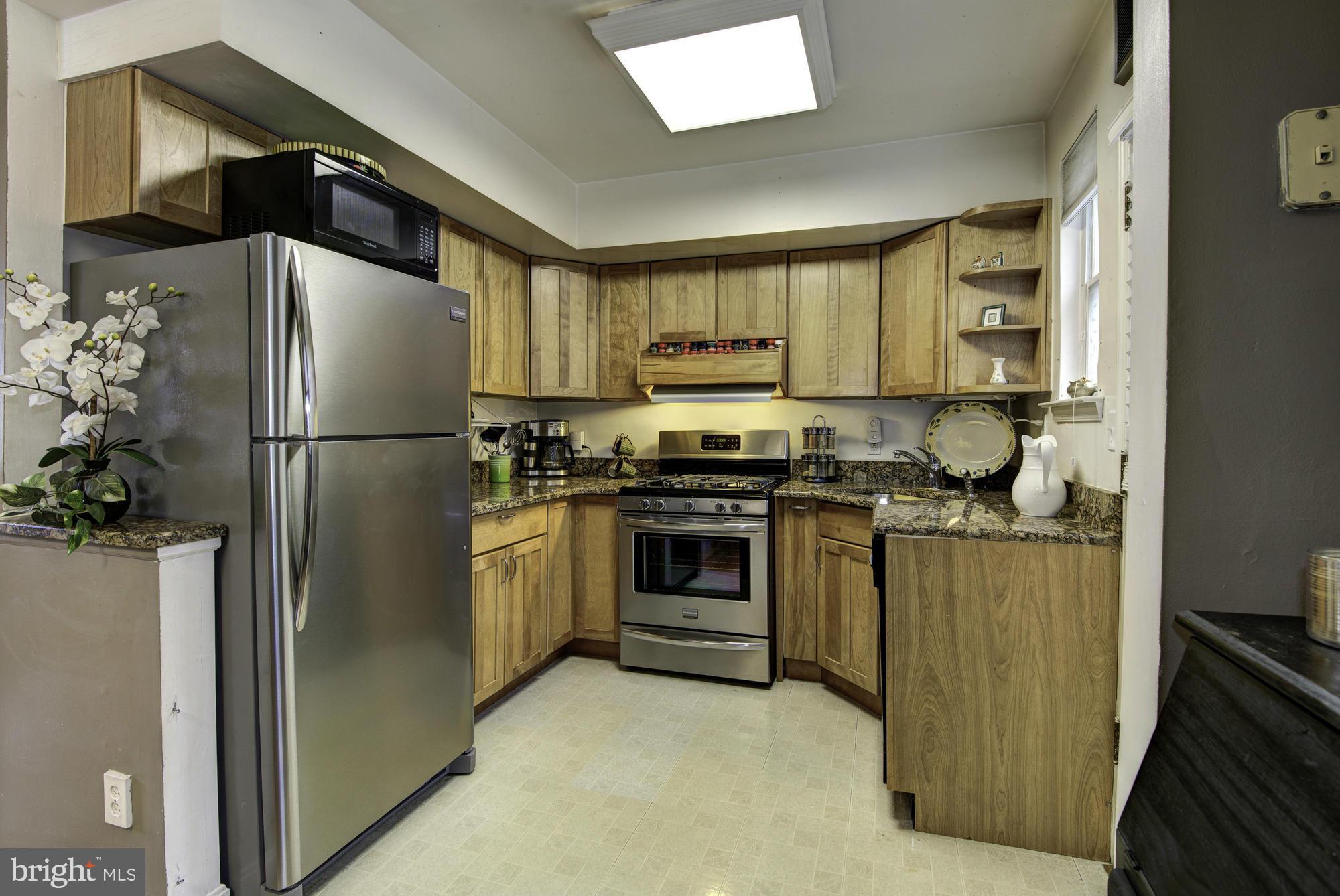 201 Marvin Road Silver Spring, MD 20901 - Photo 11 of 30 Kitchen