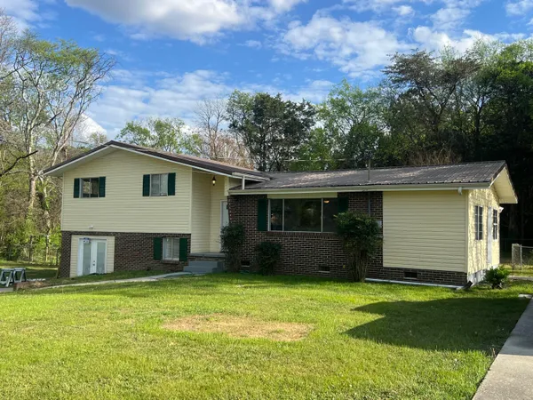 $299,000 | 86 Rosewood Drive, Trenton, GA 30752