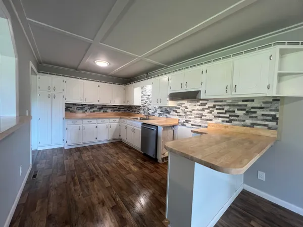 $299,000 | 86 Rosewood Drive, Trenton, GA 30752