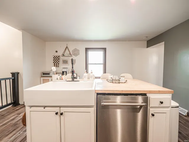 $489,900 | 518 Turner Road, Mount Vernon, IN 47620