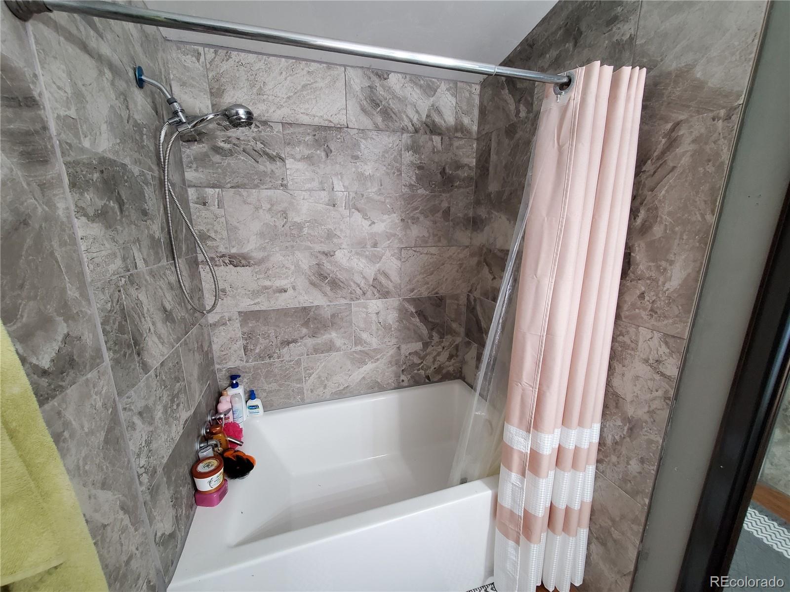 400 Hickory Street Fort Collins, CO 80524 - Photo 13 of 18