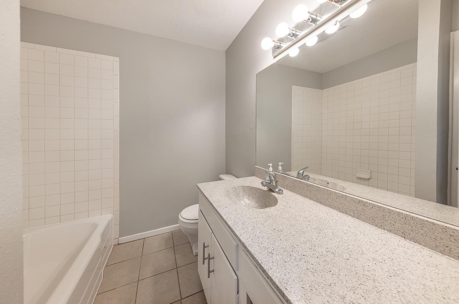 2806 54th Street Lubbock, TX 79413 - Photo 13 of 16 Photo 13
