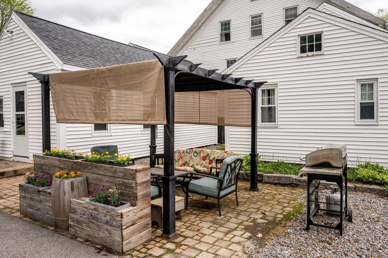 82 Main Street Newfields, NH 03856 - Photo 29 of 34