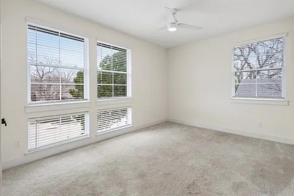 $3,400 | 1007 Mt Auburn Avenue, Dallas, TX 75223