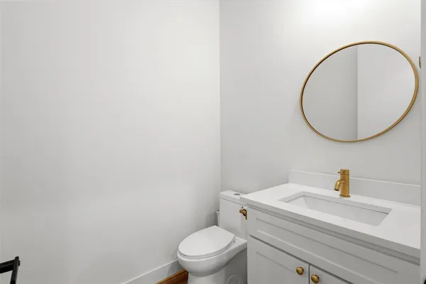 $3,400 | 1007 Mt Auburn Avenue, Dallas, TX 75223