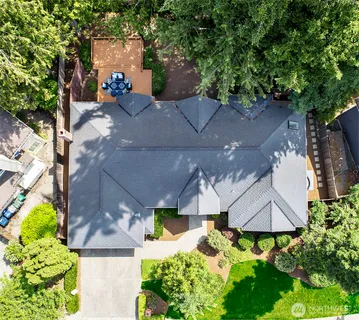 $1,375,000 | 1832 231st Place Northeast, Sammamish, WA 98074