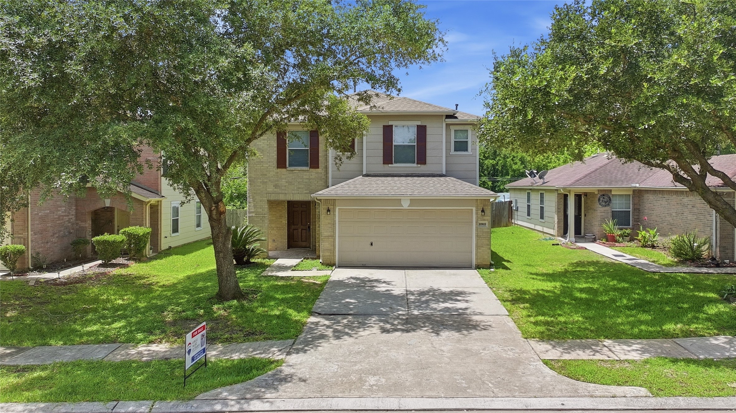 22923 Twisting Pine Drive Spring, TX 77373 - Photo 2 of 48