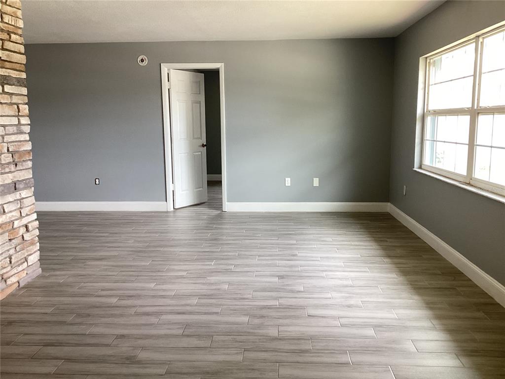 3 Oak Ridge Road Davenport, FL 33837 - Photo 3 of 37